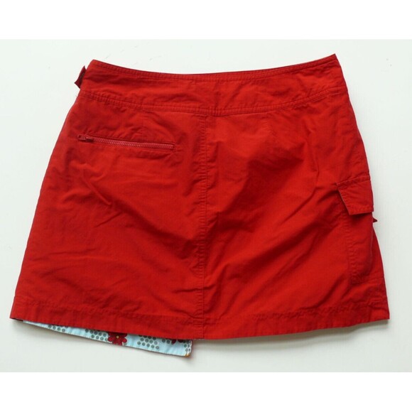 REVERSIBLE mini wrap skirt by H&M L.O.G.G. SPORT Red & Floral reverse Size S - Picture 5 of 6